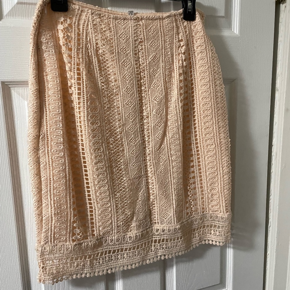 Leith peach lace pencil skirt size L